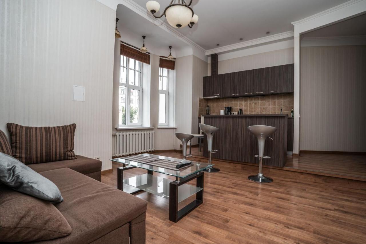 Lacplesa Central Apartments Riga Luaran gambar