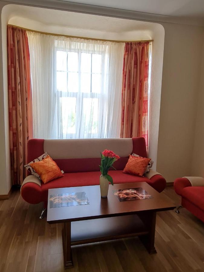 Lacplesa Central Apartments Riga Luaran gambar