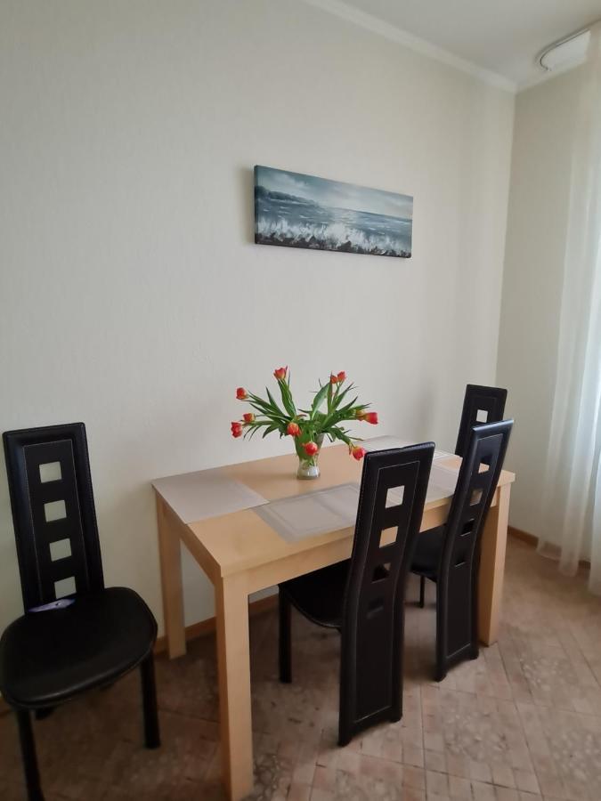 Lacplesa Central Apartments Riga Luaran gambar