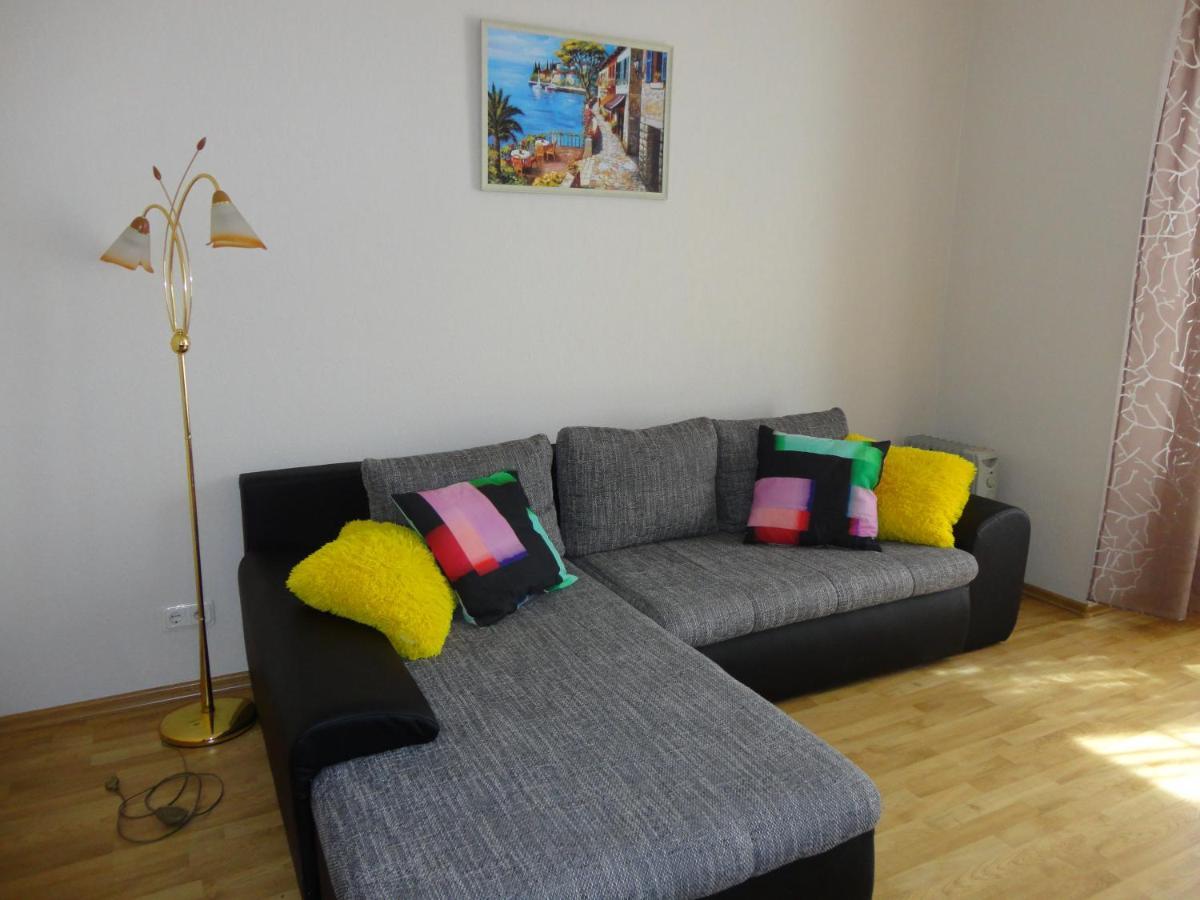 Lacplesa Central Apartments Riga Luaran gambar
